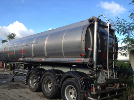 ขายหางเทรนเลอร์น้ำมัน 36000ลิตร 3เพลา 850000บาท (เจ้าของขายเอง)โทร 089-9366986