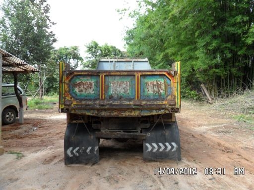 ขายรถดั้ม hino fb ขาย 590000 ลดเหลือ 560000 อยากขายเพราะจะนำเงินไปซื้อแบคโฮ