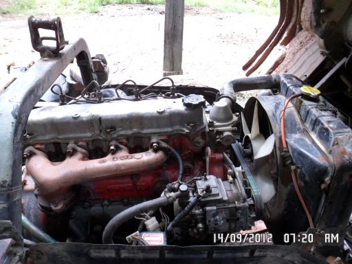 ขายรถดั้ม hino fb ขาย 590000 ลดเหลือ 560000 อยากขายเพราะจะนำเงินไปซื้อแบคโฮ