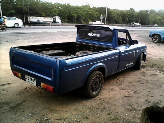 ----------ขาย Datsun 520 แนวแรงๆ---------------