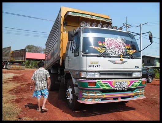 สิบล้อ 3M มีชุดลาก สภาพสวยๆ ขายด่วนๆ