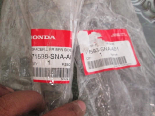 ขาย ชุดขาพลาสติกยึดปลายกันชนหลัง HONDA