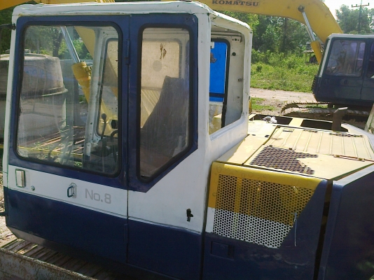 ขายPC60-6 เอกสารอินวอยล์ รถแน่นๆ ช่วงล่างสวย ขายPC60-6 เอกสารอินวอยล์ รถแน่นๆ ช่วงล่างสวย