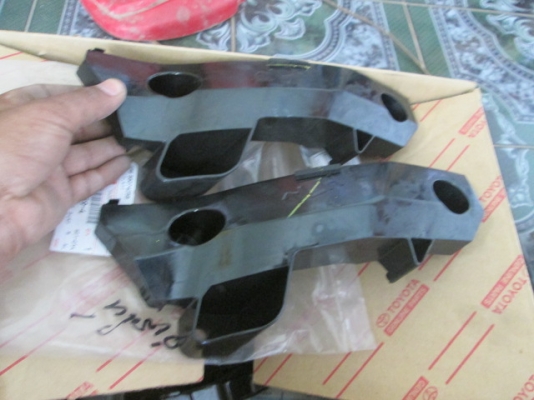 ขาย ตัวยึดปลายกันชนหน้า Dmax all new /Vcross (LH+RH)