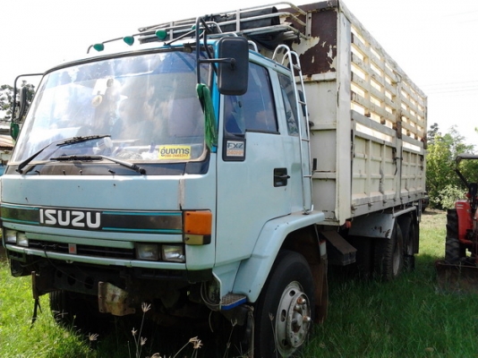 ***ขายแล้วครับขอบคุณ Truck2hand ขาย 10ล้อ1เพลาดั้ม ISUZU JUMBO เครื่องวางใหม่6HE1 195 (ใบคุม)ใช้งาน3เดือน แห้งๆแรงดี ไม่หลวม คัสซีJUMBO สวยไม่ผุ ช่วงล่าง 200เพลาใหญ่ วางหัวร็อค เบรคทริฟฟี่ ยางดี10เส้น คอกเหล็กเกษตรสูง สวย ไม่ผุไม่หัก พร้อมใช้ พร้อมลุยงาน