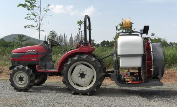 ขายรถไถรุ่นใหม่ มิตซูบิชิ 20 แรงม้า 4WD + ชุดเครื่องพ่นสารเคมีต่อพ่วงรถไถ พลังลม แอร์บาส ขายรถไถรุ่นใหม่ มิตซูบิชิ 20 แรงม้า 4WD + ชุดเครื่องพ่นสารเคมีต่อพ่วงรถไถ พลังลม แอร์บาส