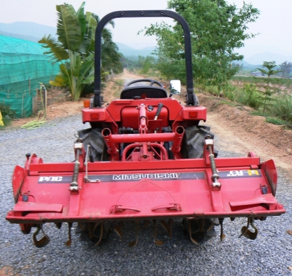 ขายรถไถรุ่นใหม่ มิตซูบิชิ 20 แรงม้า 4WD + ชุดเครื่องพ่นสารเคมีต่อพ่วงรถไถ พลังลม แอร์บาส ขายรถไถรุ่นใหม่ มิตซูบิชิ 20 แรงม้า 4WD + ชุดเครื่องพ่นสารเคมีต่อพ่วงรถไถ พลังลม แอร์บาส