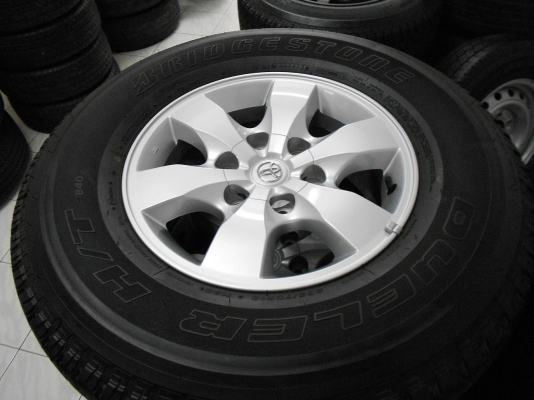 ขายล้อแม็ก Vigo champ Prerunner ขอบ 16 พร้อมยางปี 11/เทิร์นได้-ใส่ฟรีค่ะ