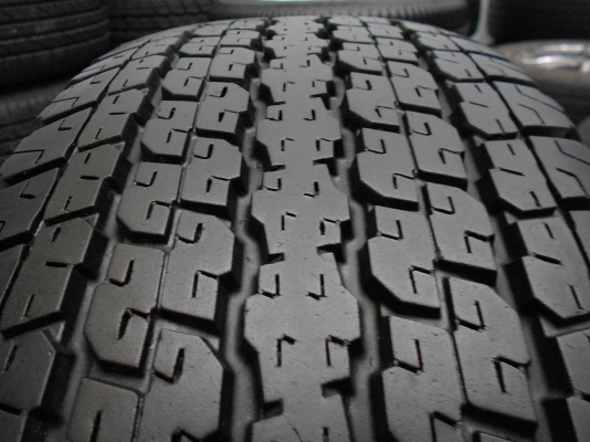 ขายล้อแม็ก Vigo champ Prerunner ขอบ 16 พร้อมยางปี 11/เทิร์นได้-ใส่ฟรีค่ะ