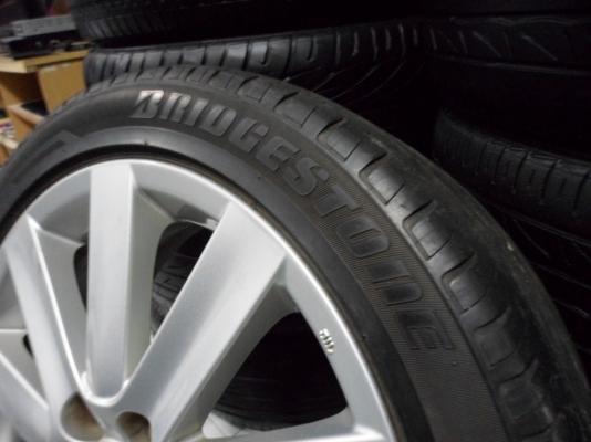 ล้อ18"พร้อมยาง*ญี่ปุ่นแท้ทั้งset *ตัวนอกmasda3+ยาง225/45/18 ใส่5x114,กว้าง7"of52 ของลงมาสดๆหัวค่ำนี้เอง