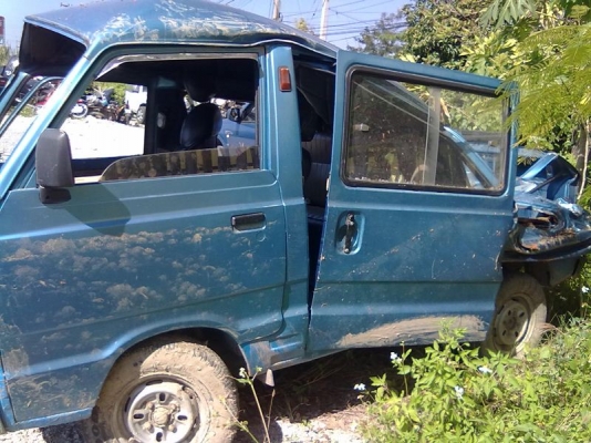 ขายซาก SUZUKI ST90V รถตู้เล็กหลังคาสูง เครื่อง F6A พร้อมเล่มทะเบียน ขายซาก SUZUKI ST90V รถตู้เล็กหลังคาสูง เครื่อง F6A พร้อมเล่มทะเบียน