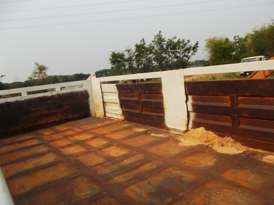 ขายด่วนรถสิบล้อหลงโบสองเพลาเรั้มเครือง6D16โบ220แรงม้า