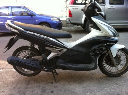 air blade ราคาเบาจริงเครื่องเดิมกรุงเทพ