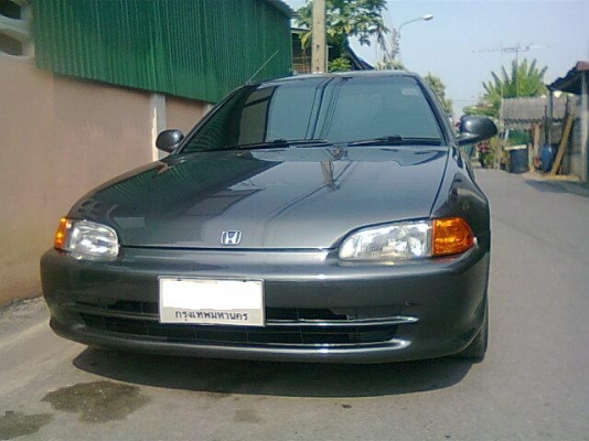 ขาย civic เครื่อง v tec หัวฉีดD16A เกียร์ออโต้ ดิส4ล้อ ไม่เคยติดแก๊สราคาถูกๆต่อรองได้จัดได้