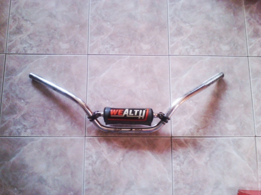 ขายแฮนด์อลูมิเนียม ทรงแทร็คเกอร์