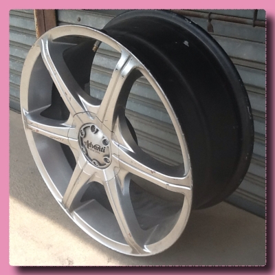 ขายแม็กขอบ 18 5รู100/114 กว้าง 7.5 ET45 ครบชุด 4วง