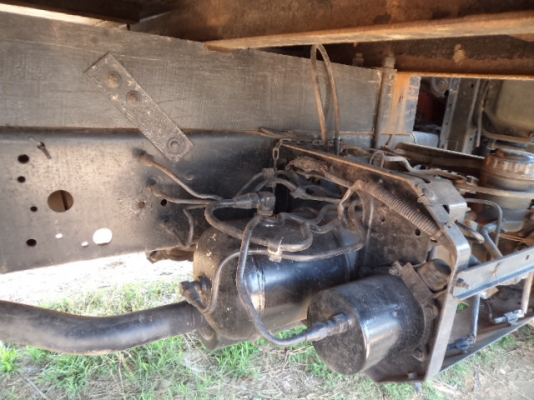 ขายรถอีซูซุ6ล้อเดก้า 195 สภาพสวยๆ พร้อมใช้งานคับ