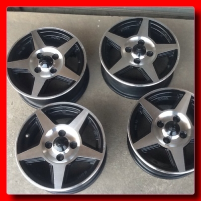 ขายแม็กขอบ13 4รู100 กว้าง5.5 ครบชุด4วง