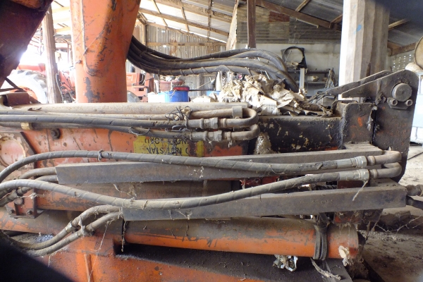 ขายเฮี๊ยบคีบเหล็ก