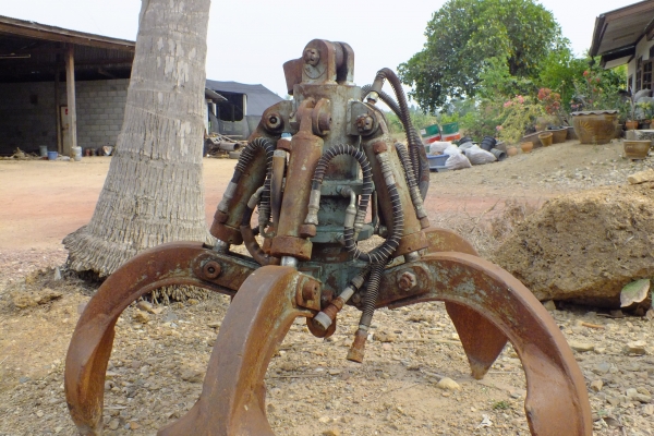 ขายเฮี๊ยบคีบเหล็ก