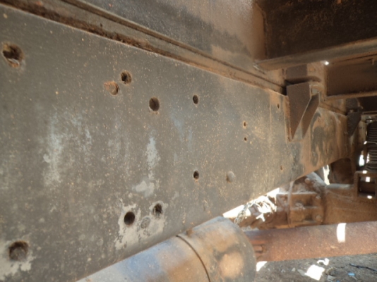 ขายรถเทเลอร์10ล้อหัวยาวเข็นแม็กโครุ่น120 สภาพดีพร้อมใช้งานคับ ขายรถเทเลอร์10ล้อหัวยาวเข็นแม็กโครุ่น120 สภาพดีพร้อมใช้งานคับ