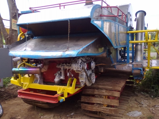 รถเกี่ยว แบบรองกระสอบน้ำหนักเบา พร้อมลุยถูกๆ ราคา 380,0000 สภาพดี พร้อมใช้(ต่อรองได้) รถเกี่ยว แบบรองกระสอบน้ำหนักเบา พร้อมลุยถูกๆ ราคา 380,0000 สภาพดี พร้อมใช้(ต่อรองได้)