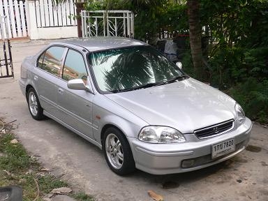 ขายรถเก๋ง Honda Civic 1.6 EXi ปี 1998 เกียร์ออโต้ ไม่เคยติดแก๊ส สีบรอนด์เงิน