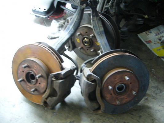 ขายดิสหน้า b16 c/v88 ตรงรุ่น tel.089-777-7697