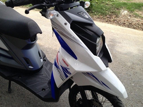 Yamaha TTX สีน้ำเงินขาว Yamaha TTX สีน้ำเงินขาว