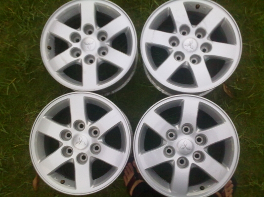 ขายแม๊ก ไทรทรัน สวยมากมากครับ ไม่คด ไม่ดุ้ง