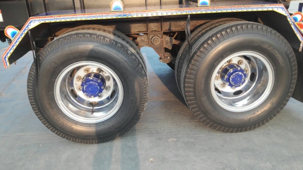 พ่วง 22 ล้อ ISUZU FXZ 360 ปลายปี 55 กระบะมิเนียม - ดั้ม อู่ ไทยรุ่งเรือง ใส่ของได้ 29 ตันกว่า สภาพสวยพร้อมใช้ ราคา 2,780,000