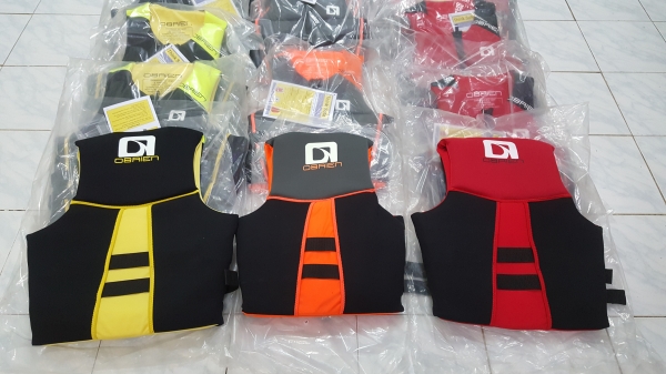 ขายเสื้อชูชีพของใหม่ สวยๆๆใส่เข้ารูปลอยน้ำดี