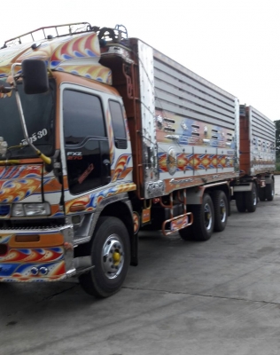 พ่วง 18 ล้อ ISUZU คัตซีจัมโบ้ เครื่อง 195 เทอร์โบ 230 แรง กระบะมิเนียม - ดั้ม อู่ เอสเอ เทรนเลอร์ แม่ปี46 - ลูกปี 56 ยางสวย