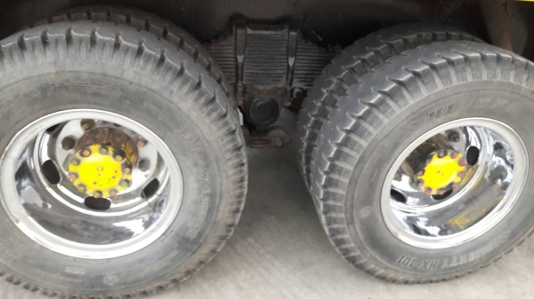 พ่วง 18 ล้อ ISUZU คัตซีจัมโบ้ เครื่อง 195 เทอร์โบ 230 แรง กระบะมิเนียม - ดั้ม อู่ เอสเอ เทรนเลอร์ แม่ปี46 - ลูกปี 56 ยางสวย