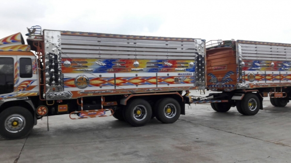 พ่วง 18 ล้อ ISUZU คัตซีจัมโบ้ เครื่อง 195 เทอร์โบ 230 แรง กระบะมิเนียม - ดั้ม อู่ เอสเอ เทรนเลอร์ แม่ปี46 - ลูกปี 56 ยางสวย