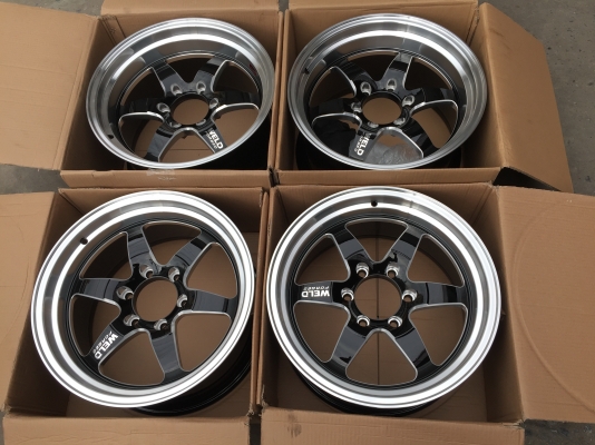 ล้อแม็ก WELD ขอบ18 ขนาด 5 รู และ 6 รู หน้า 9.5-10.5 งาน ของใหม่แกะกล่อง ครบชุด 4 วง 13000