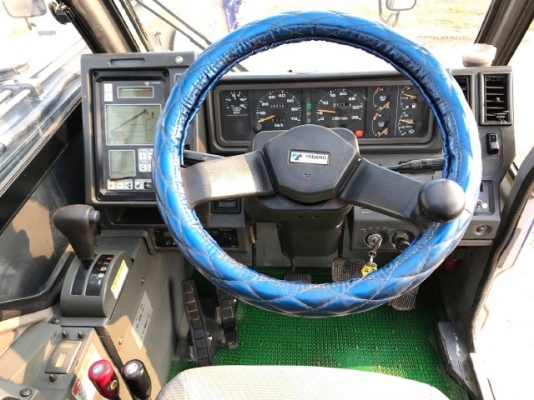 ขายรถเครน TADANO TR100M-1 (ขนาด 10 ตัน) รถนอกนำเข้าจากญี่ปุ่น สภาพสวยพร้อมใช้ มีVDOการทำงานครับ