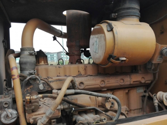 รถเกรด 12 H ใบมีด 14 ฟุต 145 แรงม้าราคา 2,000,000 รถกทม.