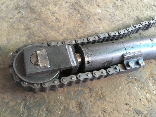 ขาย...กระบอกไฮดรอลิคสวยๆ ขาย...กระบอกไฮดรอลิคสวยๆ