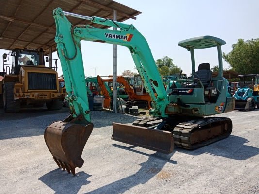 ขาย รถขุด YANMAR B37-2A นำเข้าจากญี่ปุ่น โทร.090-986-2521 อ๊อบ