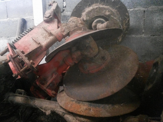 ขายตามสภาพ ผาล3โครง4ติดมากับ34แรงยังไม่ได้ประกอบอุปกรณ์ครบ