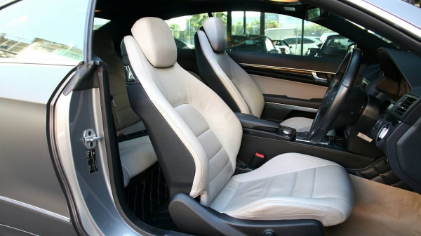 ขาย Benz E200 Coupe ปี 2011 หลังคาแก้ว