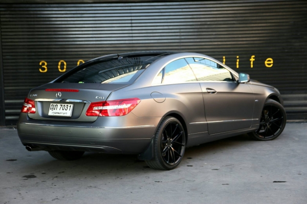 ขาย Benz E200 Coupe ปี 2011 หลังคาแก้ว