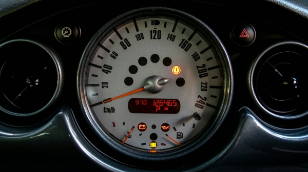 ขาย Mini Cooper R50 ปี 2004 สีม่วง เครื่องยนต์ 1,600cc เกียร์ออโต้ 4 สปีด