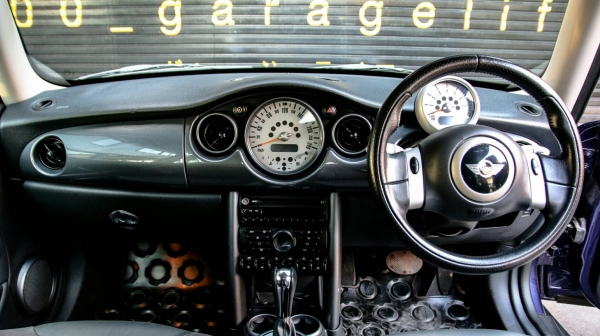 ขาย Mini Cooper R50 ปี 2004 สีม่วง เครื่องยนต์ 1,600cc เกียร์ออโต้ 4 สปีด