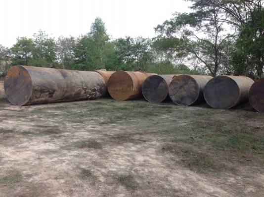 มี 7 ถัง ถังละ 98,000 บาท ถังน้ำมันขนาด 20,000 ลิตร  ยาว 6.2 เมตร สูง 2.1 เมตร  (เพิ่งเอาขึ้นมาจากพื้นดิน ปั้ม ปตท .สกลนคร)   สินค้า อยู่ จ.สกลนคร โทร 0610710295