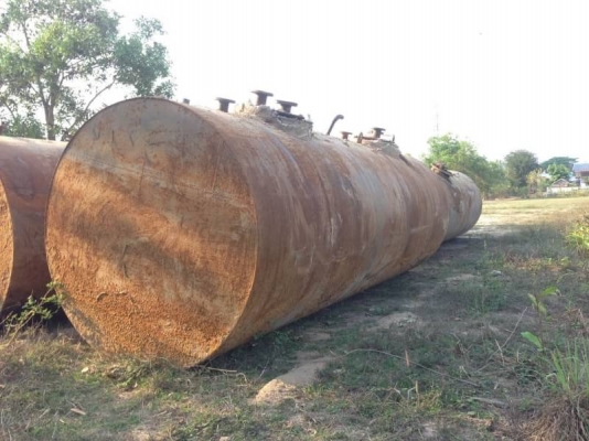 มี 7 ถัง ถังละ 98,000 บาท ถังน้ำมันขนาด 20,000 ลิตร  ยาว 6.2 เมตร สูง 2.1 เมตร  (เพิ่งเอาขึ้นมาจากพื้นดิน ปั้ม ปตท .สกลนคร)   สินค้า อยู่ จ.สกลนคร โทร 0610710295