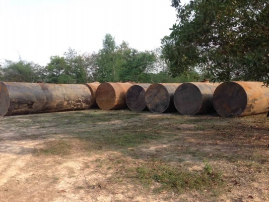 มี 7 ถัง ถังละ 98,000 บาท ถังน้ำมันขนาด 20,000 ลิตร  ยาว 6.2 เมตร สูง 2.1 เมตร  (เพิ่งเอาขึ้นมาจากพื้นดิน ปั้ม ปตท .สกลนคร)   สินค้า อยู่ จ.สกลนคร โทร 0610710295