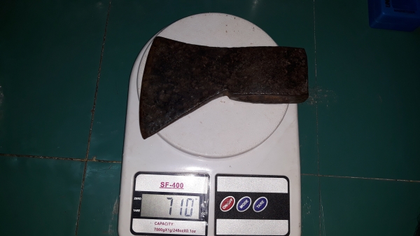 ขายหัวขวานเก่าทรงสวยหน้ากว้าง