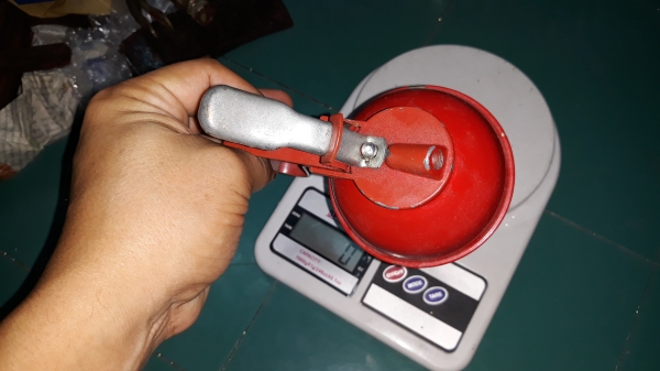 ขายกาหยอดน้ำมันPERFETTO C300 MADE IN ITALY.งานเก่าเก็บ